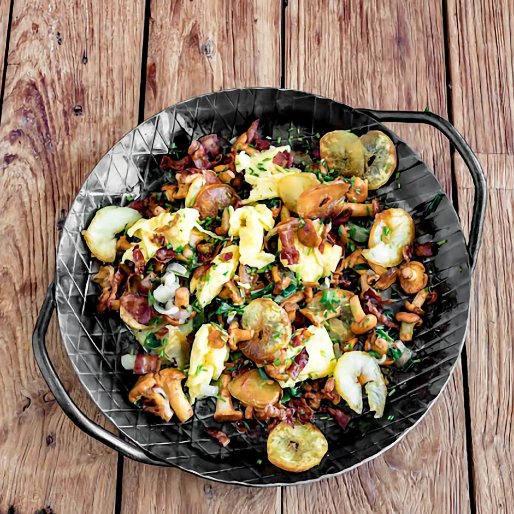 Pfifferling-Pfanne mit Bratkartoffeln,Ei und Speck